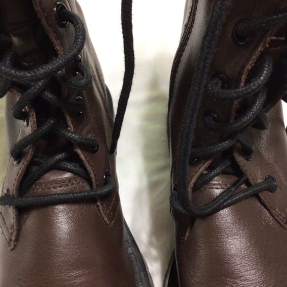 Zara Brown Lace Up Boots - Picture 6 of 13